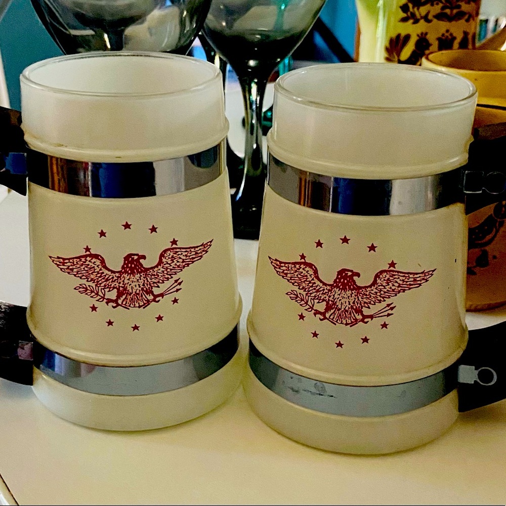 Siesta Ware Mugs set of 2